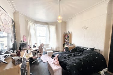 7 bed house, St Lawrence Road, North Hill, Plymouth, PL46HN - Image 7